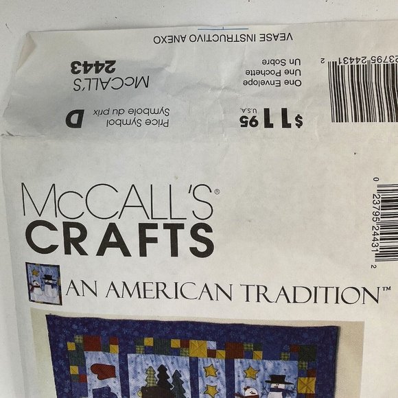 McCalls Crafts Tradition Quilt Mantle Cover Pillow and Stockings Pattern 2443 - Picture 6 of 8